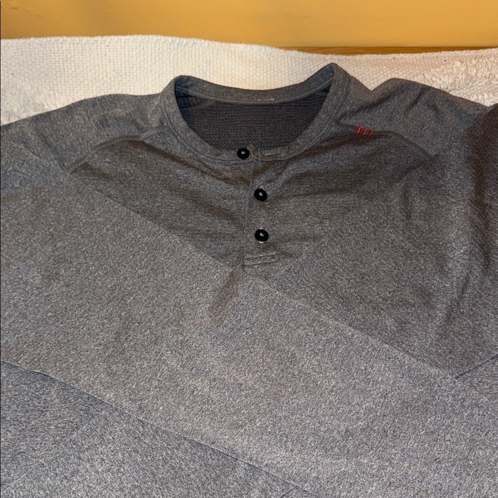 lululemon athletica Charcoal Long Sleeve Henley - Picture 3 of 6